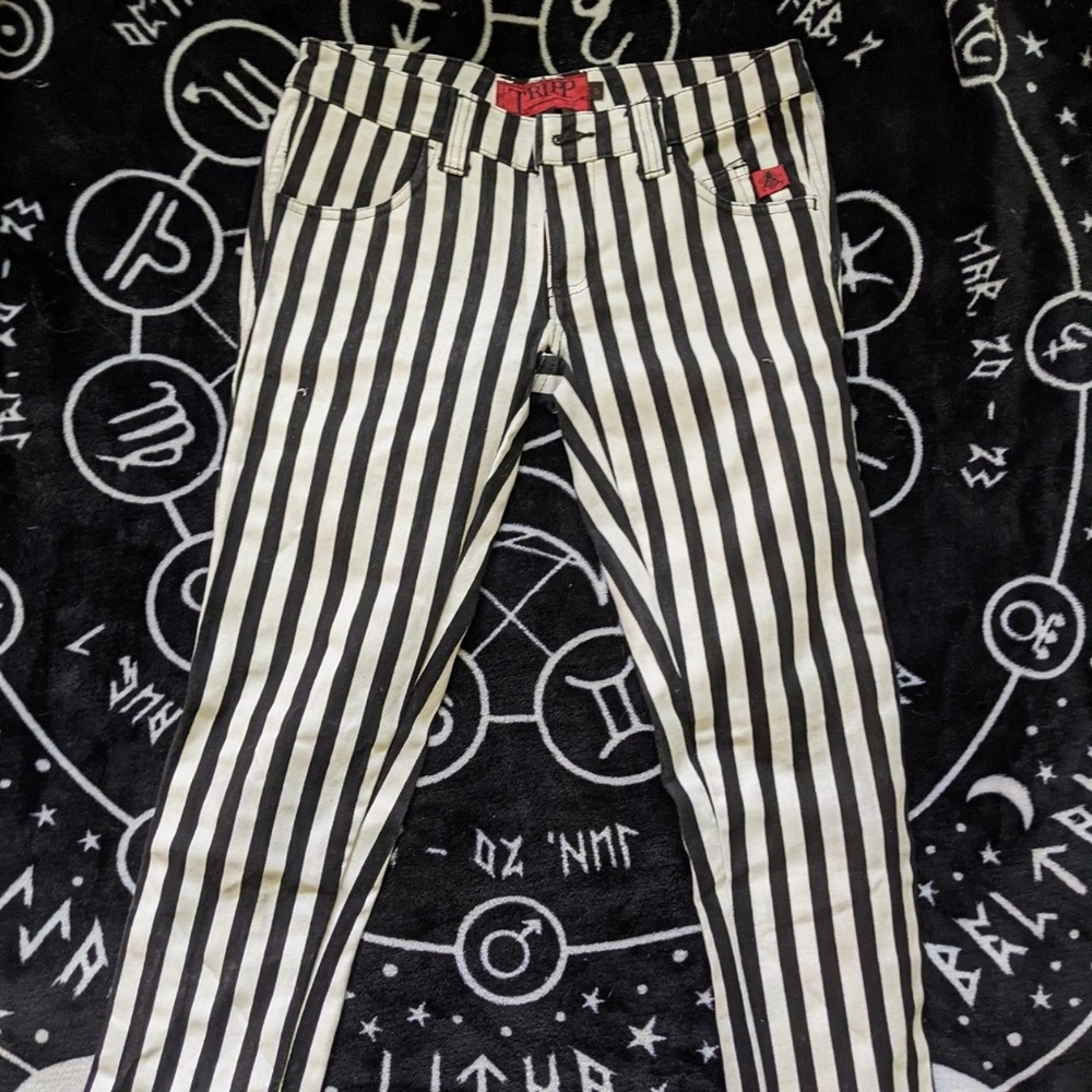 Pin up stripped jeans